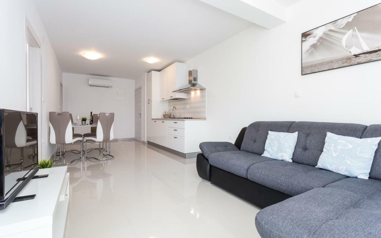 Apartments Dordic Baska  Luaran gambar